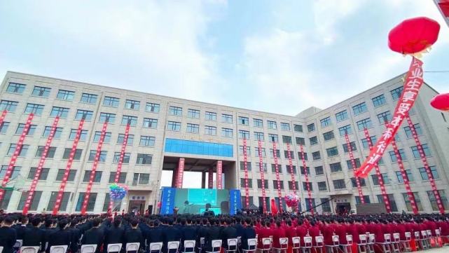 黑龙江省首家民办技师学院哈尔滨铁道技师学院成立