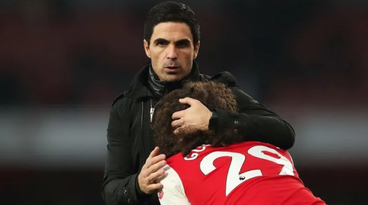 110112英超3冠王彻底沉沦或以最耻辱方式告别本赛季