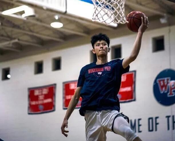 鲍仁君:湖人首轮若打太阳掘金胜算大 泡椒kd被美媒黑得最多