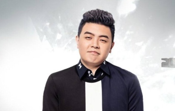 jy的虎牙三周年庆典来了狼王这次也准备了不少好东西啊