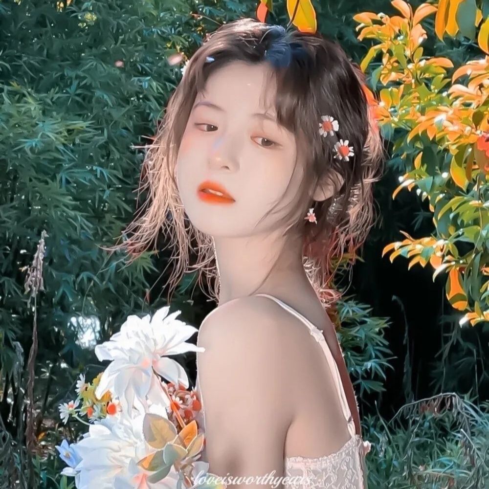 女生头像 超美女孩子头像 鲜花和美女简直是绝配 腾讯新闻