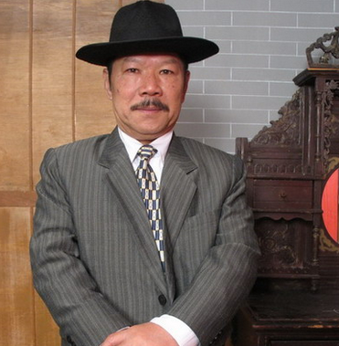 珠江台万花筒阿昌从影35年不变初心如今仍在扮演牛局长