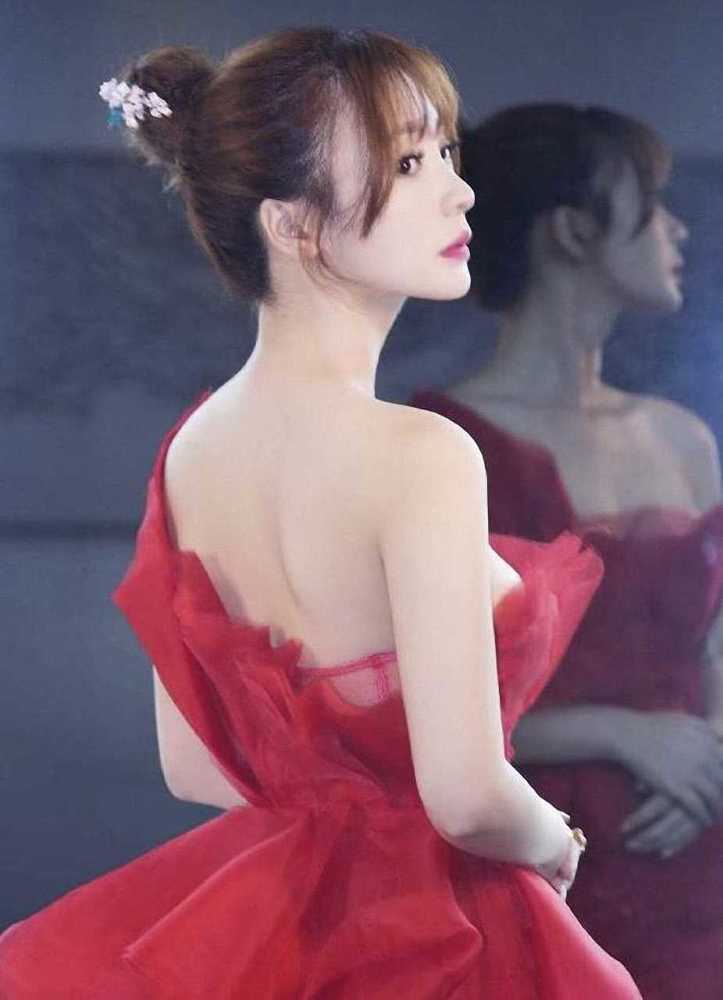 柳岩高清壁纸也太好看了吧