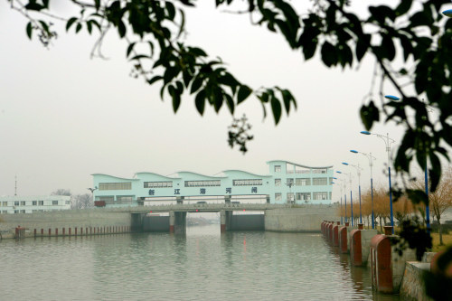 今天起新江海河闸全面断航进行保养维修