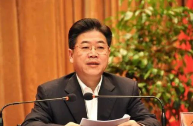 李亿龙即使结婚后,照样与汤某和杨某保