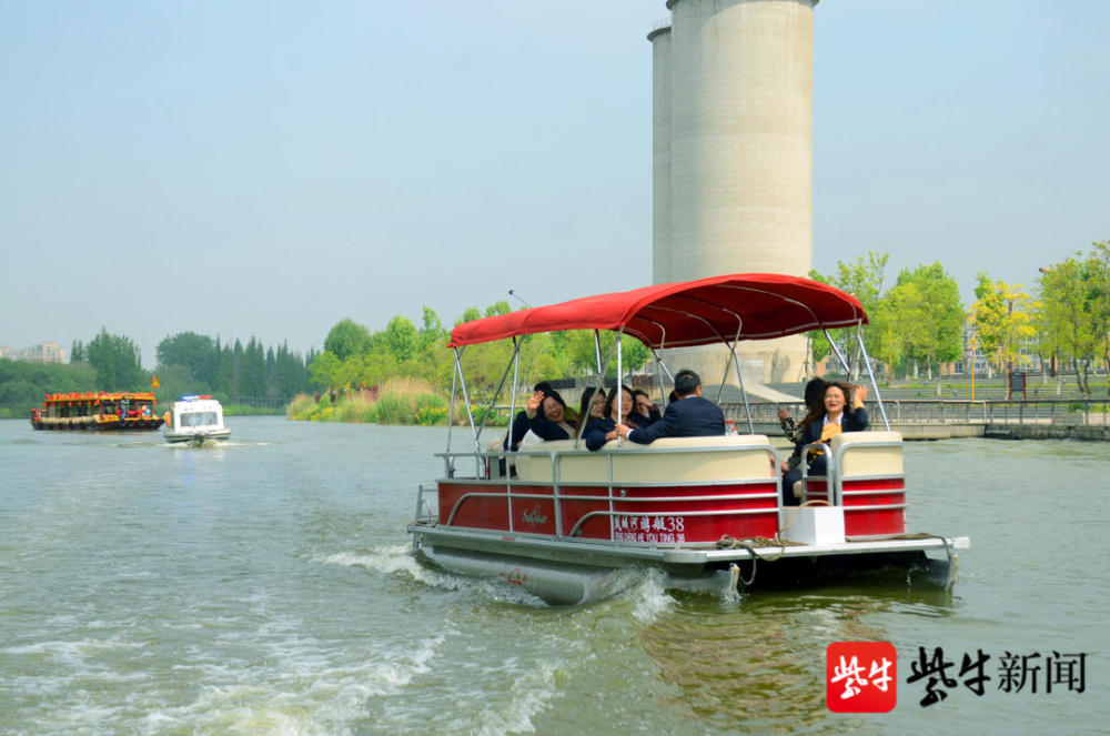重"走"古盐运河,饱览沿岸风光 泰州水上观光巴士首航