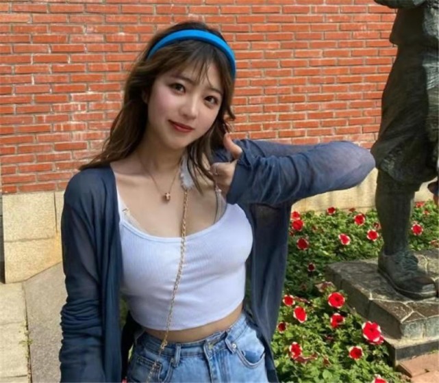 lol手游女主播郝一点发福后人气下滑玩家还是更喜欢鹿早早