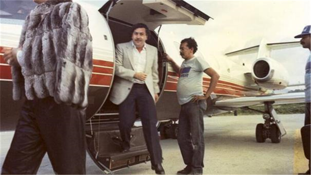 古惑仔排行榜_《古惑仔》角色战斗力排行榜:第1名曾吊打靓坤和乌鸦,山鸡排第2