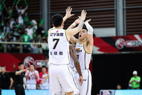 nba 张镇麟真实水平如何？来听听三位名嘴怎么评价？苏群一针见血