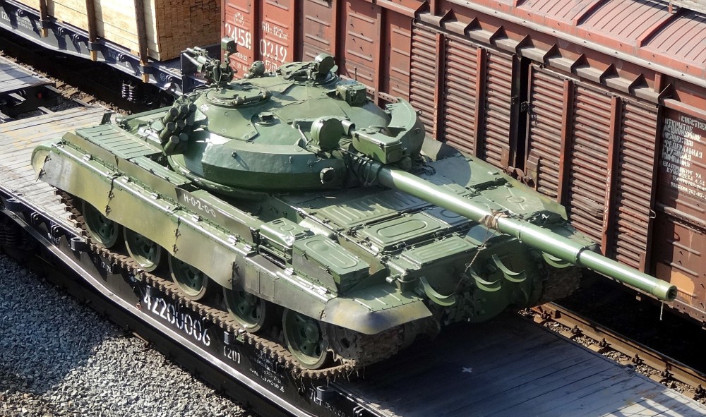 我们从缴获的战舰上获得了mk22型舰炮,还有渔民意外打捞上来的mk46