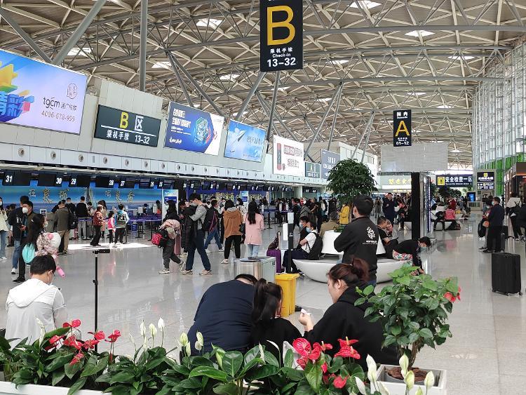 济南机场内部图片