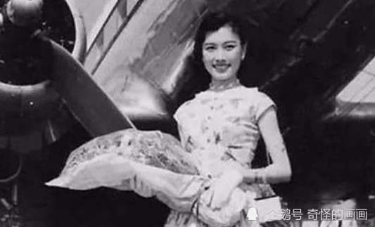 谈雪卿也是一位颇为传奇坎坷的女子,她貌美如花,是民国著名的美女.