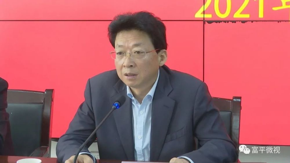 杜占全,杨稳山为县乡村振兴局揭牌,标志着我县乡村