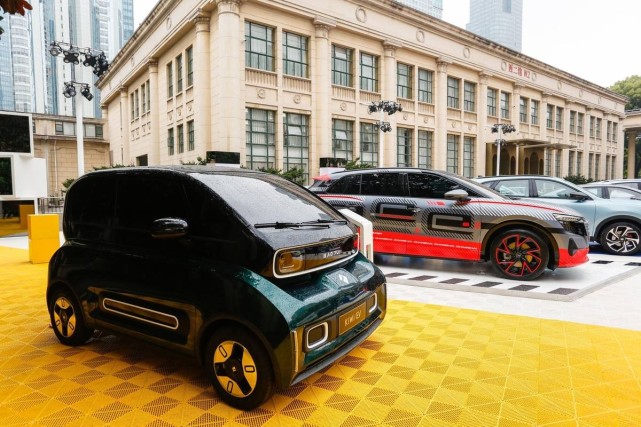 上汽通用五菱推新车奇遇颜值超高又是爆款