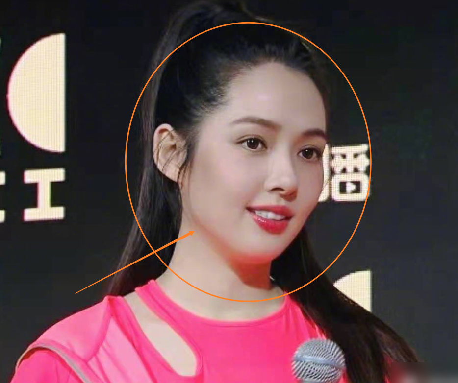 郭碧婷产后半年正式复出却被工作人员曝光生图状态让人愣了