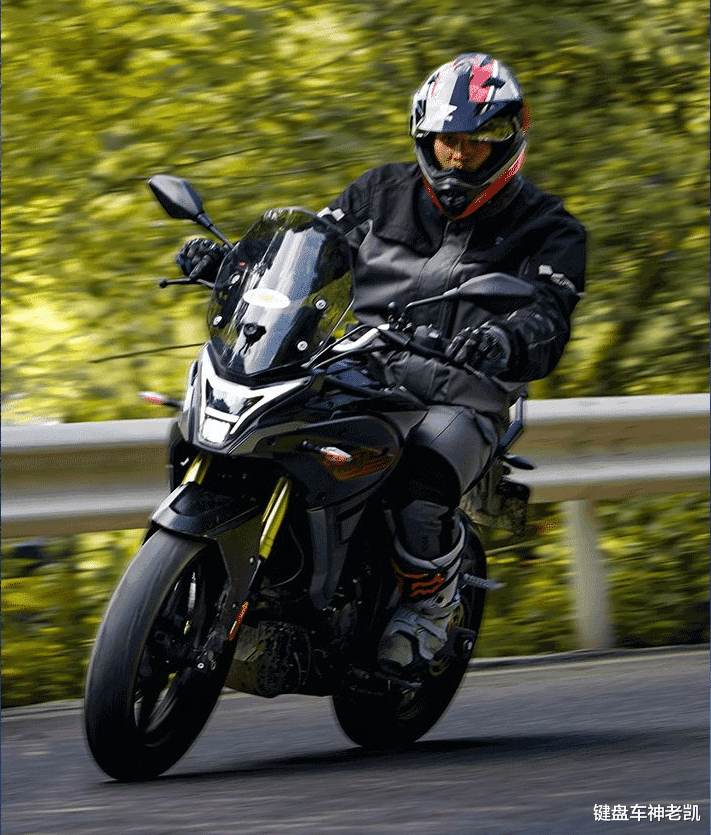 隆鑫300ds将进行首次升级滑动离合降低座高售价还是208w