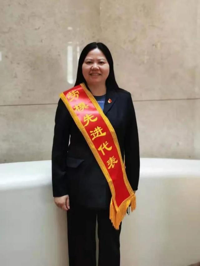 社区居民的好当家南京江宁东山街道戴玉梅荣获省劳动模范称号