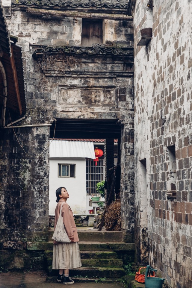 漫走新昌溪西村,老树,古宅,小溪流水人家新昌的古村不少_腾讯网