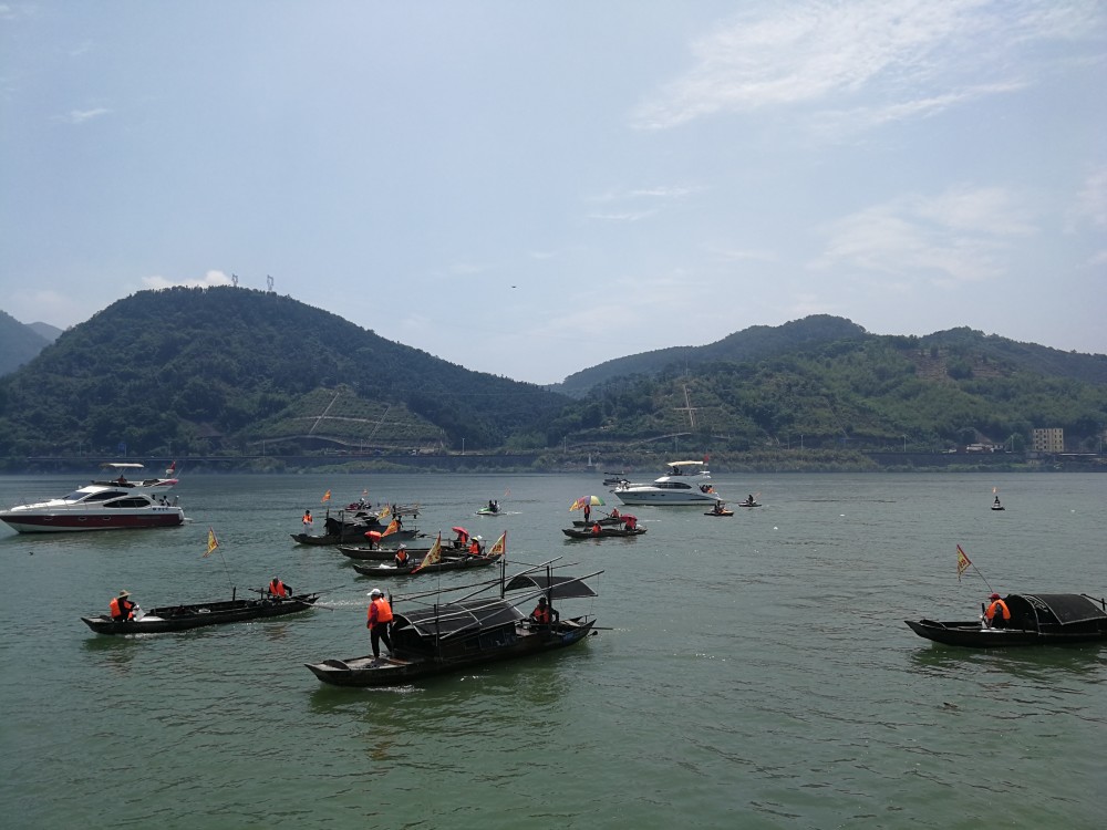 数百万尾鱼苗放生,北江放生旅游文化节1日清远开幕