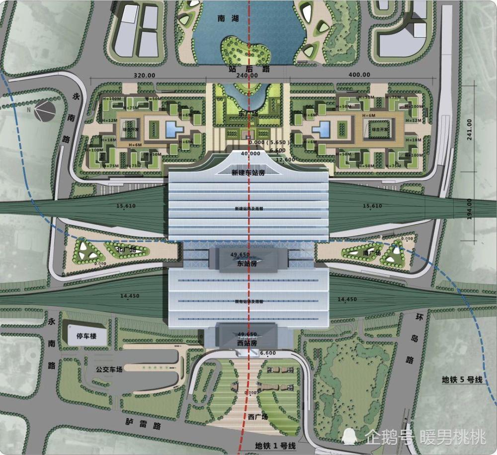 网友建议福州南站赶紧拓建,候车厅实在太小了!