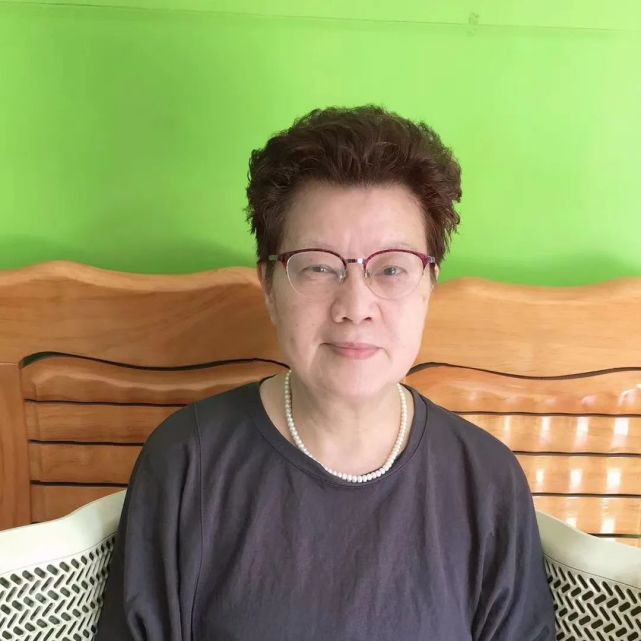 揭秘!家人眼中的刘惜芬原来是这样的…