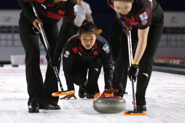 女子冰壺世錦賽中國52力挫日本加拿大負俄羅斯遭第三敗