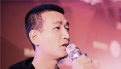 还需要胆大且心细,有问题及时改正,持之以恒地坚持下去,忍常人所不能