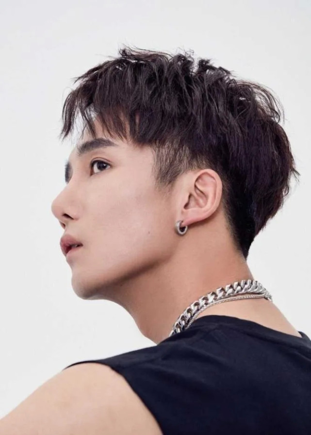 从战天下到《小舍得》钟老师,"剧抛脸"章涛的艰辛走红史