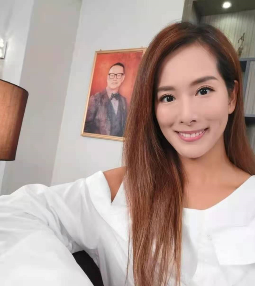 期待36岁tvb美女主持从客串变主角真名出演爱回家