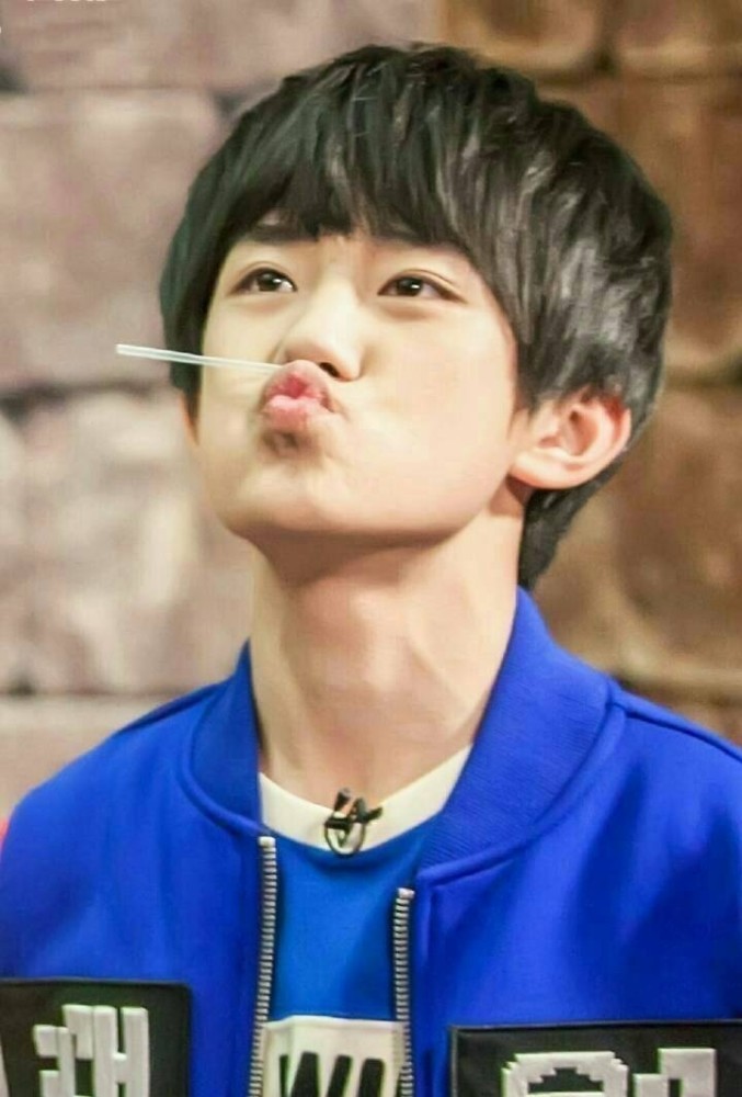 易烊千玺|可爱的嘟嘟嘴