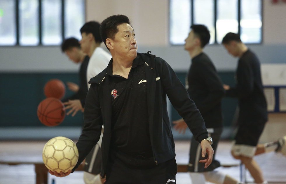 李春江回归辽宁如果杨鸣下课他是当下最优选择