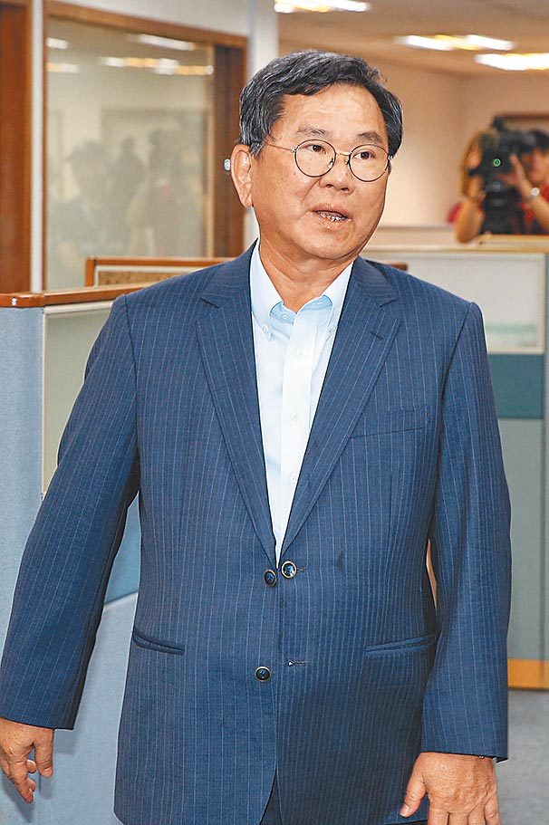 英系人马陈明文助黑帮探监蔡当局责令彻查