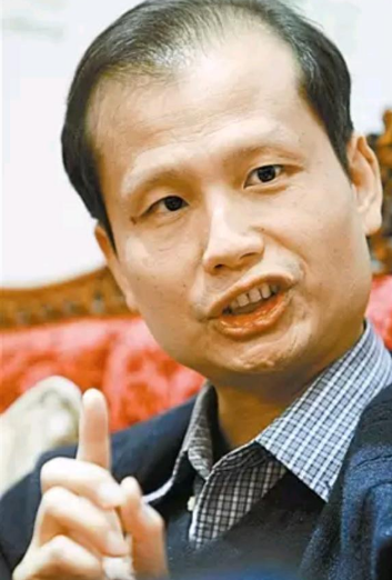 “公知”如何一步步沦落成了笑料？_腾讯新闻