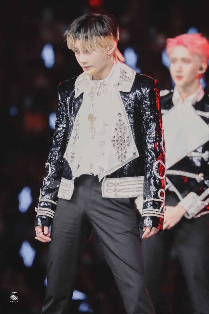 点点星光汇聚破晓海r1se永不散