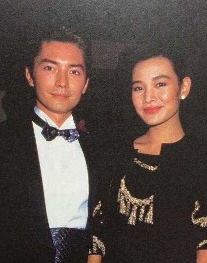 林青霞为见他彻夜难眠他却迷恋陈冲今69岁独身一人与狗为伴