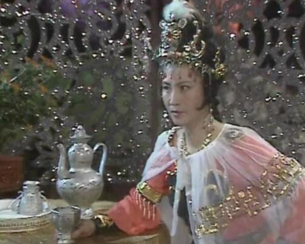 "铁扇公主"王凤霞,现实却嫁"孙悟空",38岁乳腺癌香消玉损