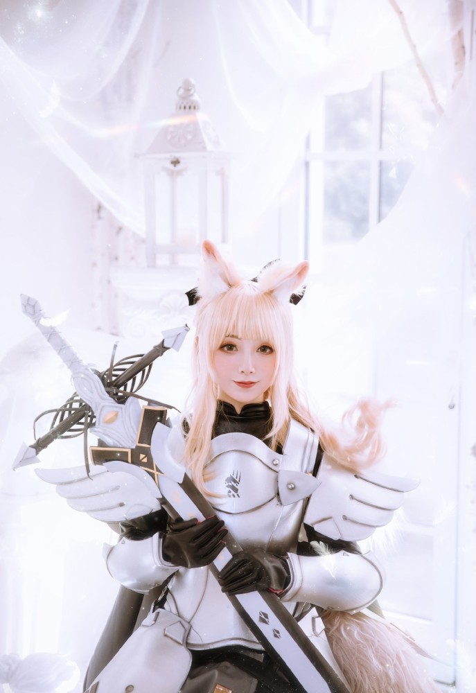 明日方舟瑕光cos正片