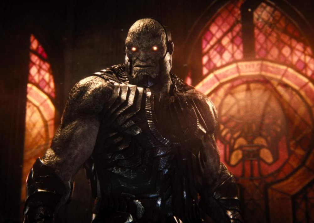 六,闪现慈祥奶奶本片除了荒野狼,达克赛德,迪萨德之外,第四大反派就是