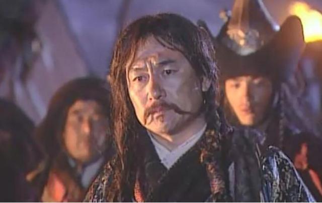 策妄阿拉布坦是噶尔丹大哥僧格珲台吉的儿子,僧格珲台吉死于内讧之后