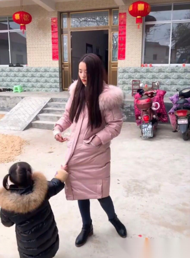 农村小伙和二婚女相亲,彩礼要15万,网友:我多出五万