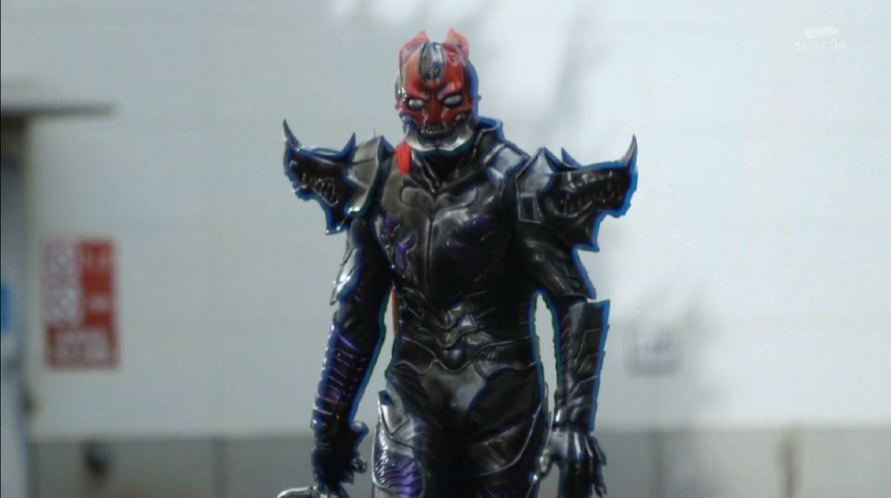 假面骑士天灾的真实身份你觉得是什么