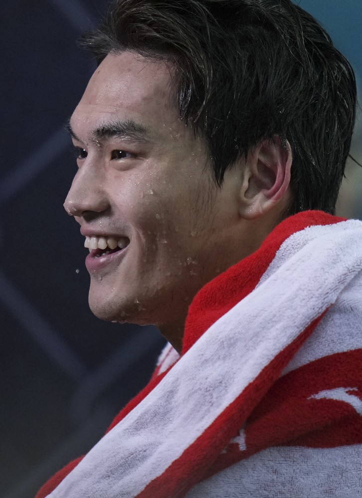 体育游泳全国冠军赛徐嘉余获男子100米仰泳冠军