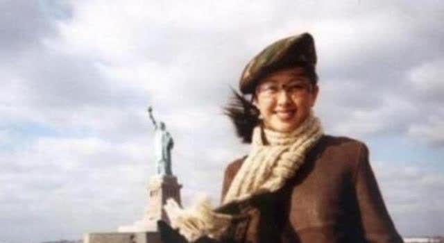 22年前为爱获罪入狱的白宝山情人出狱后又去了石河子