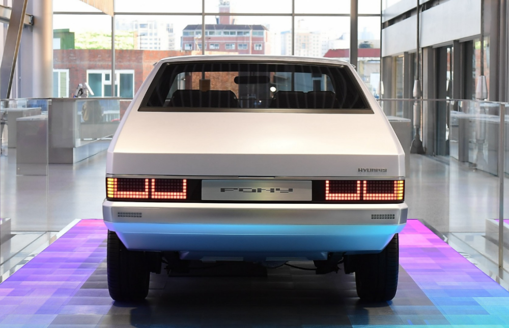 时尚就是轮回现代pony新车亮相韩国人的审美总是在线