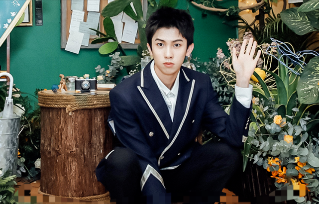 易安音乐社池忆一语成谶黄锐是内娱第一养没系吗