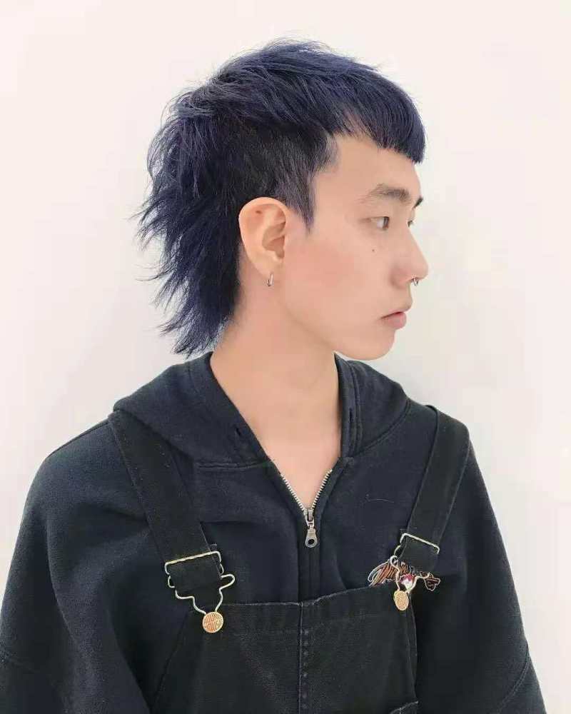 鲻鱼头 和 狼尾式 有啥区别 适合什么脸型 需要烫发吗 腾讯新闻