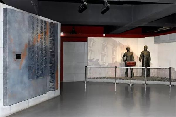 被编号为0001号文物的绞刑架