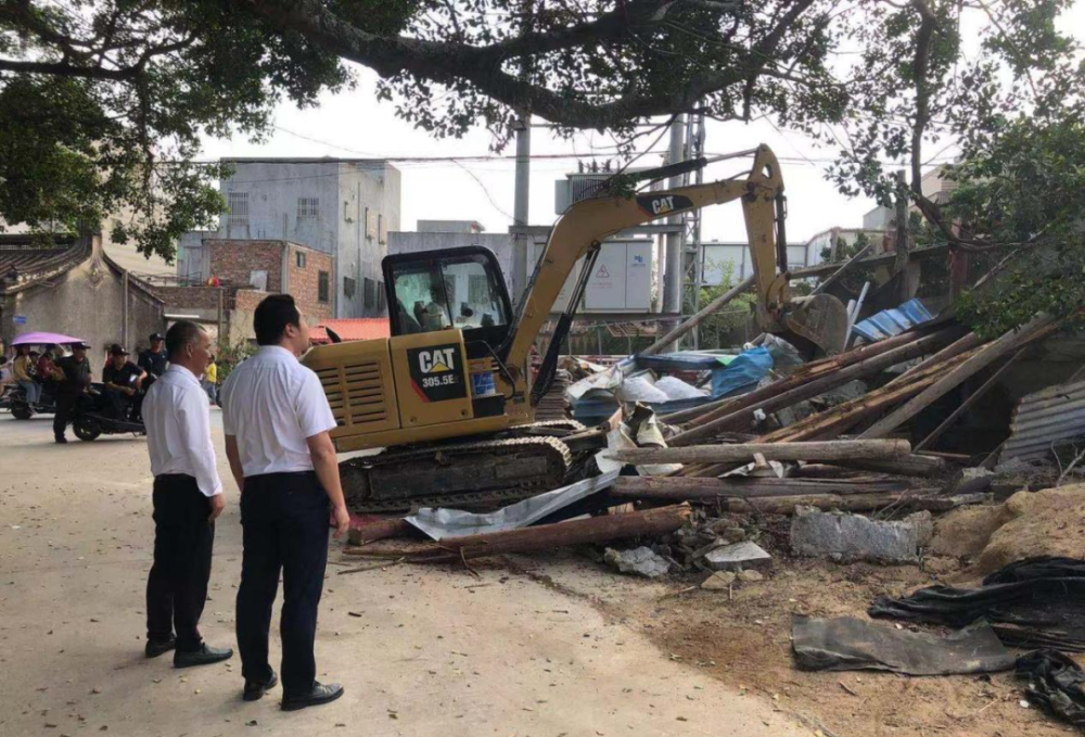 陆丰博社村这些违建被拆除