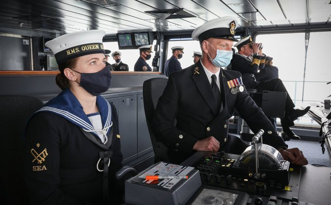 英国皇家海军舰队启航了目标直指亚太妄想重演200年前的故事