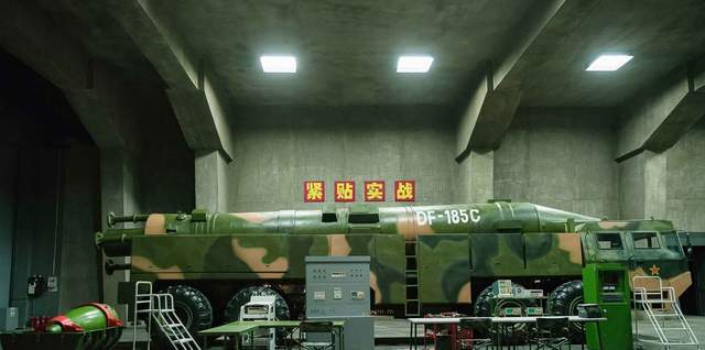 导弹车当道具待机库是场景中国首部火箭军题材电视剧内幕